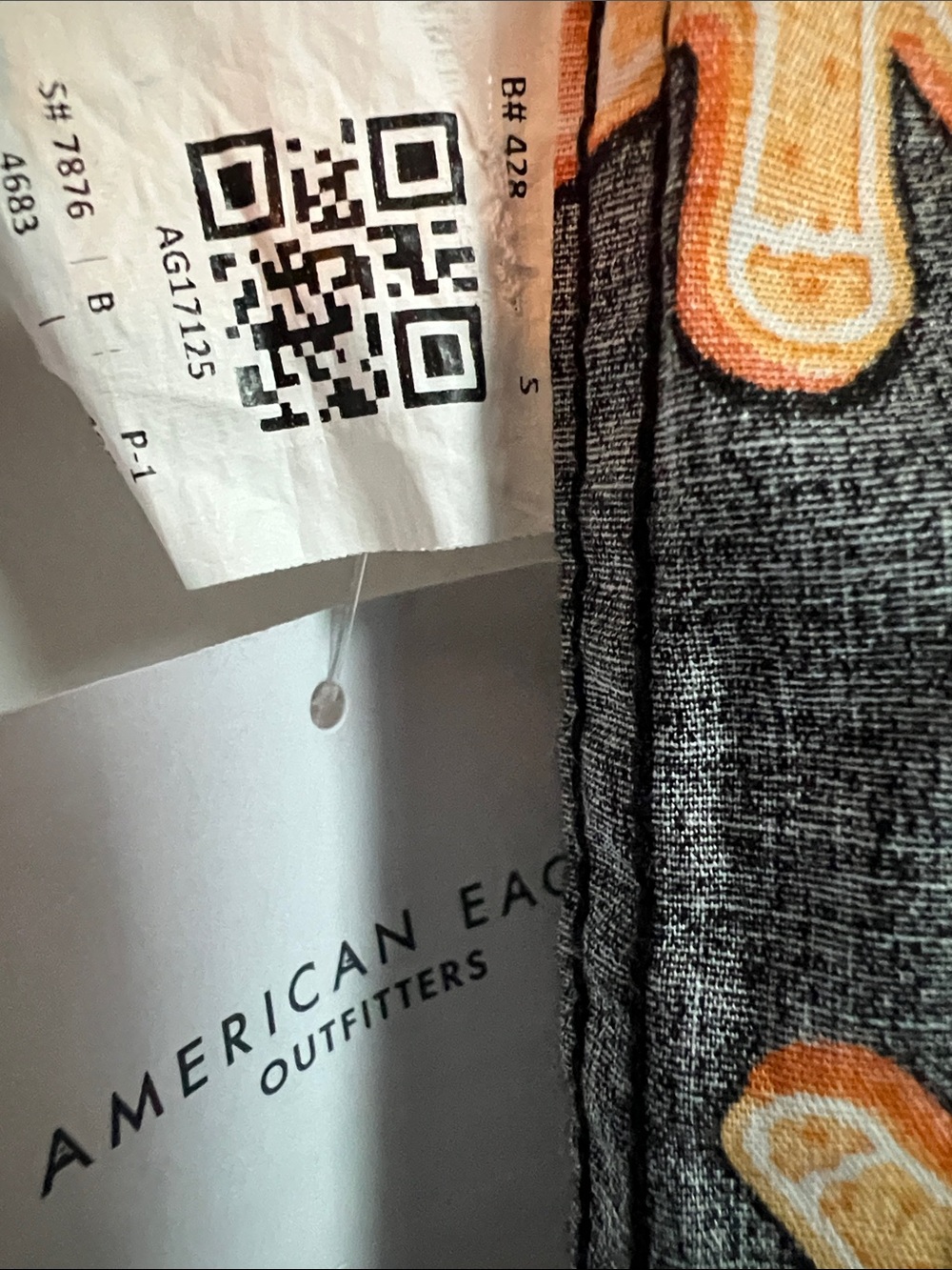 American Eagle Outfitters | Black Shorts with Gingerbread NWT Print Sz S (29-31) - Picture 9 of 16
